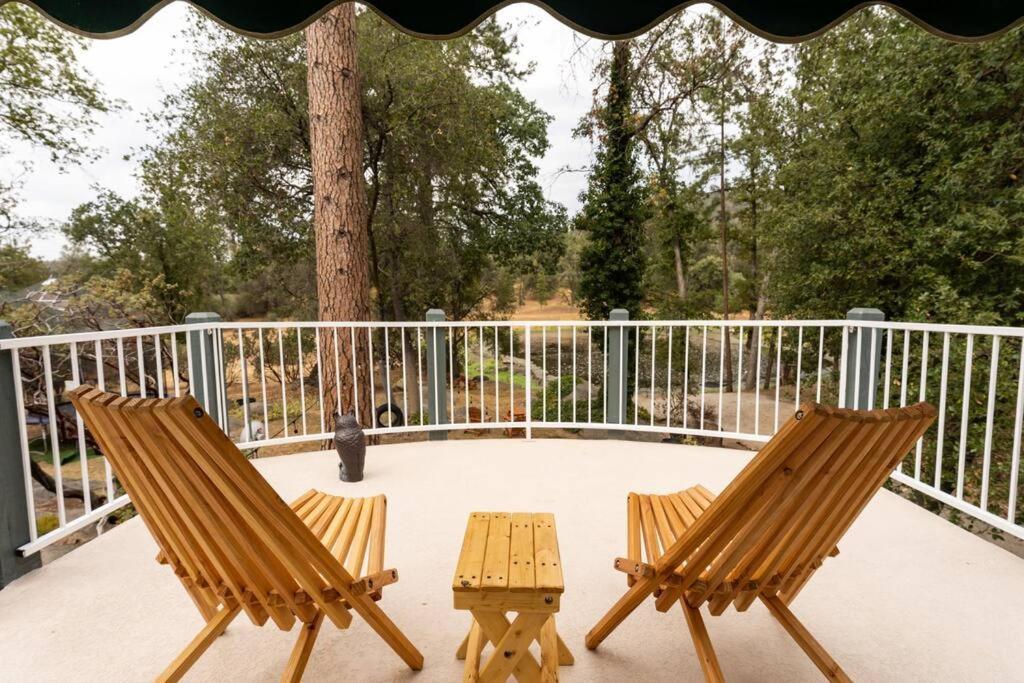 New Yosemite Family Retreat With Pond & Game Room! Coarsegold Kültér fotó